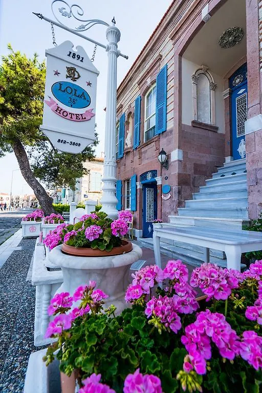 Lola 38 Hotel Foca